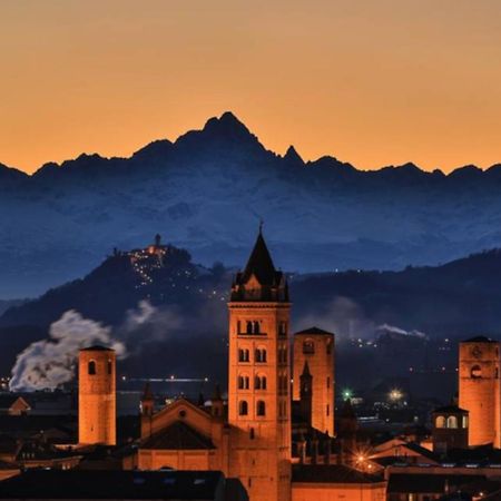 Alba La Capitale Delle Langhe Lägenhet Exteriör bild