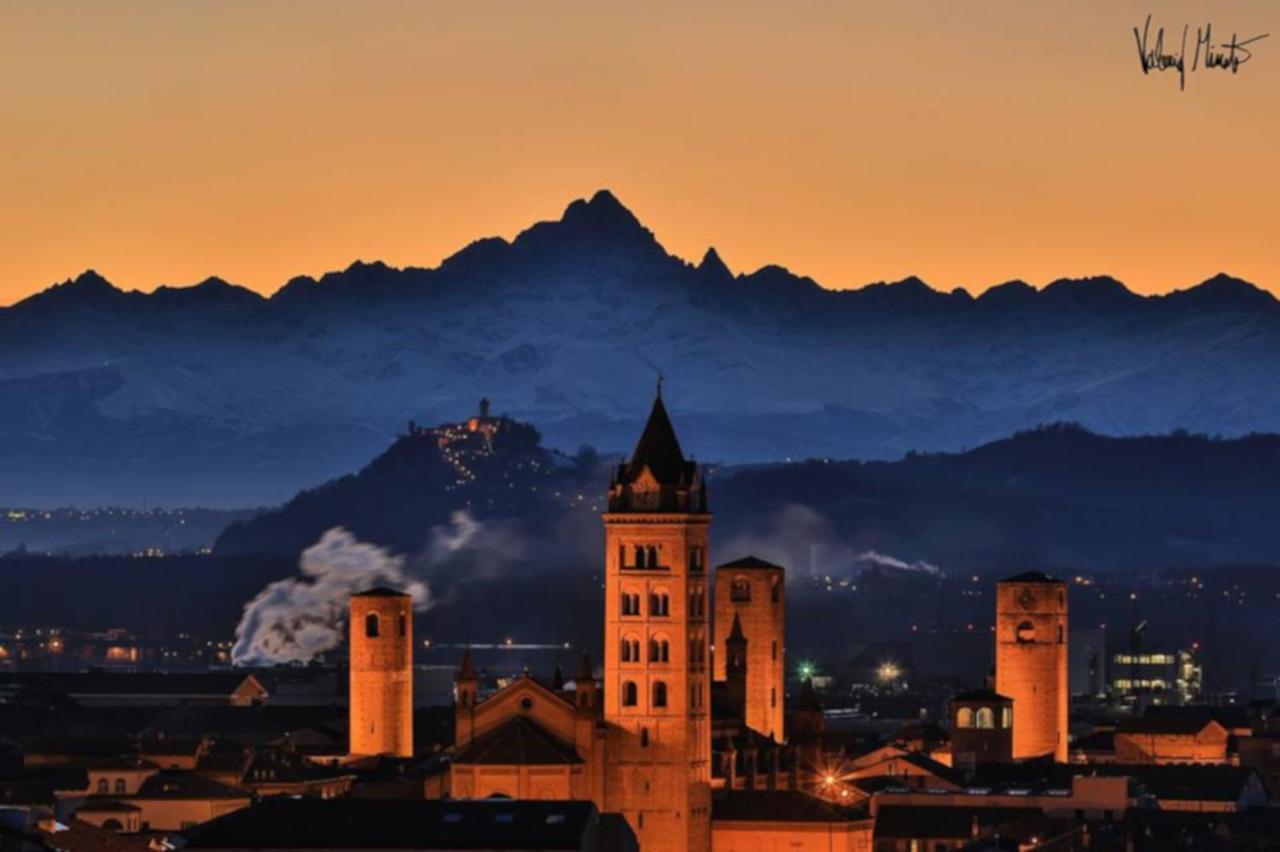 Alba La Capitale Delle Langhe Lägenhet Exteriör bild